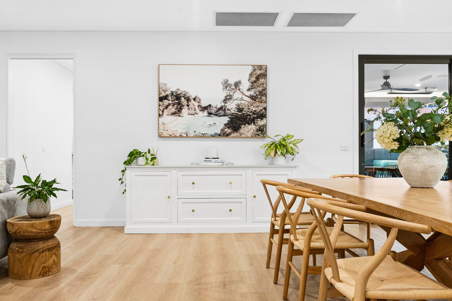 A detail of the dining area