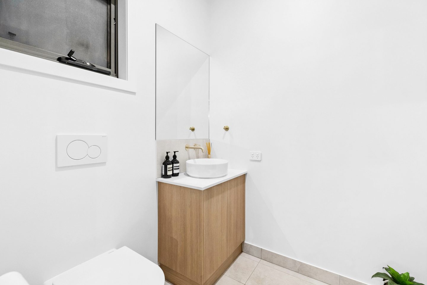 Washroom with vanity