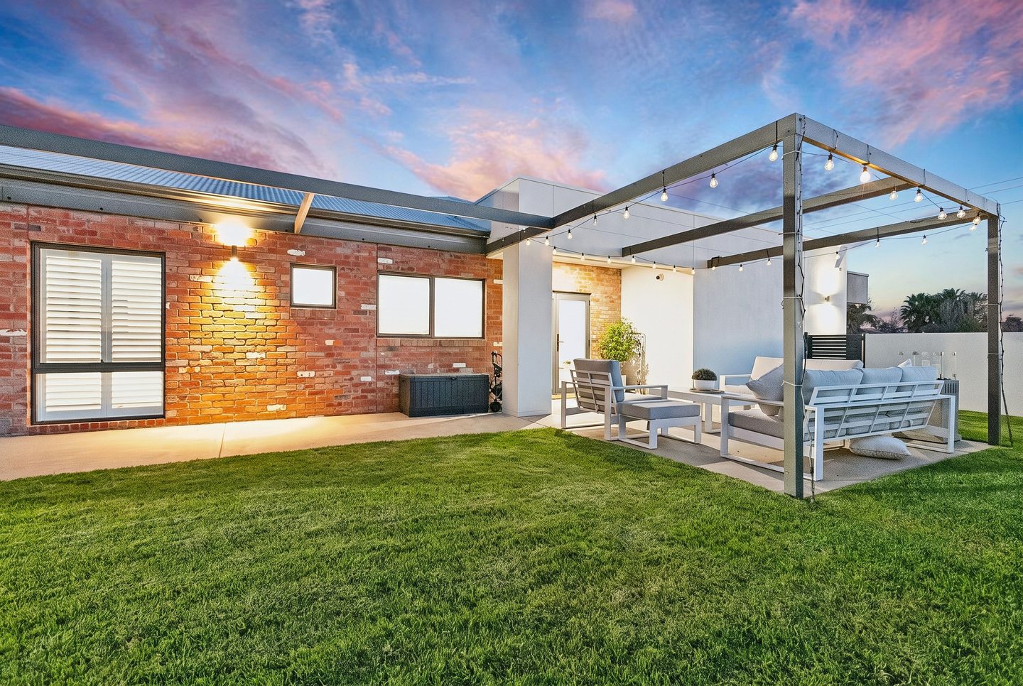 The garden terrace and lawn