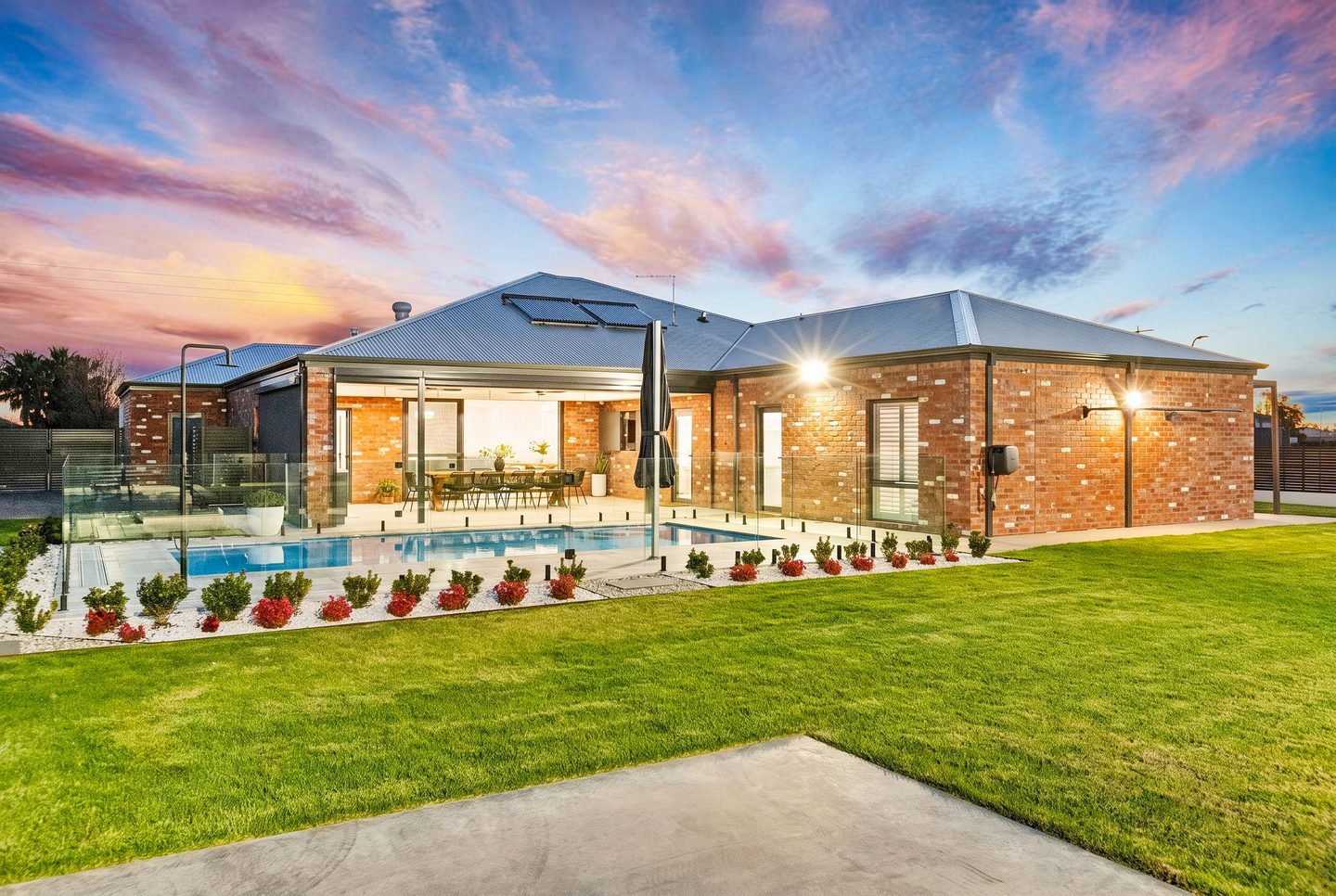 The garden, home and pool