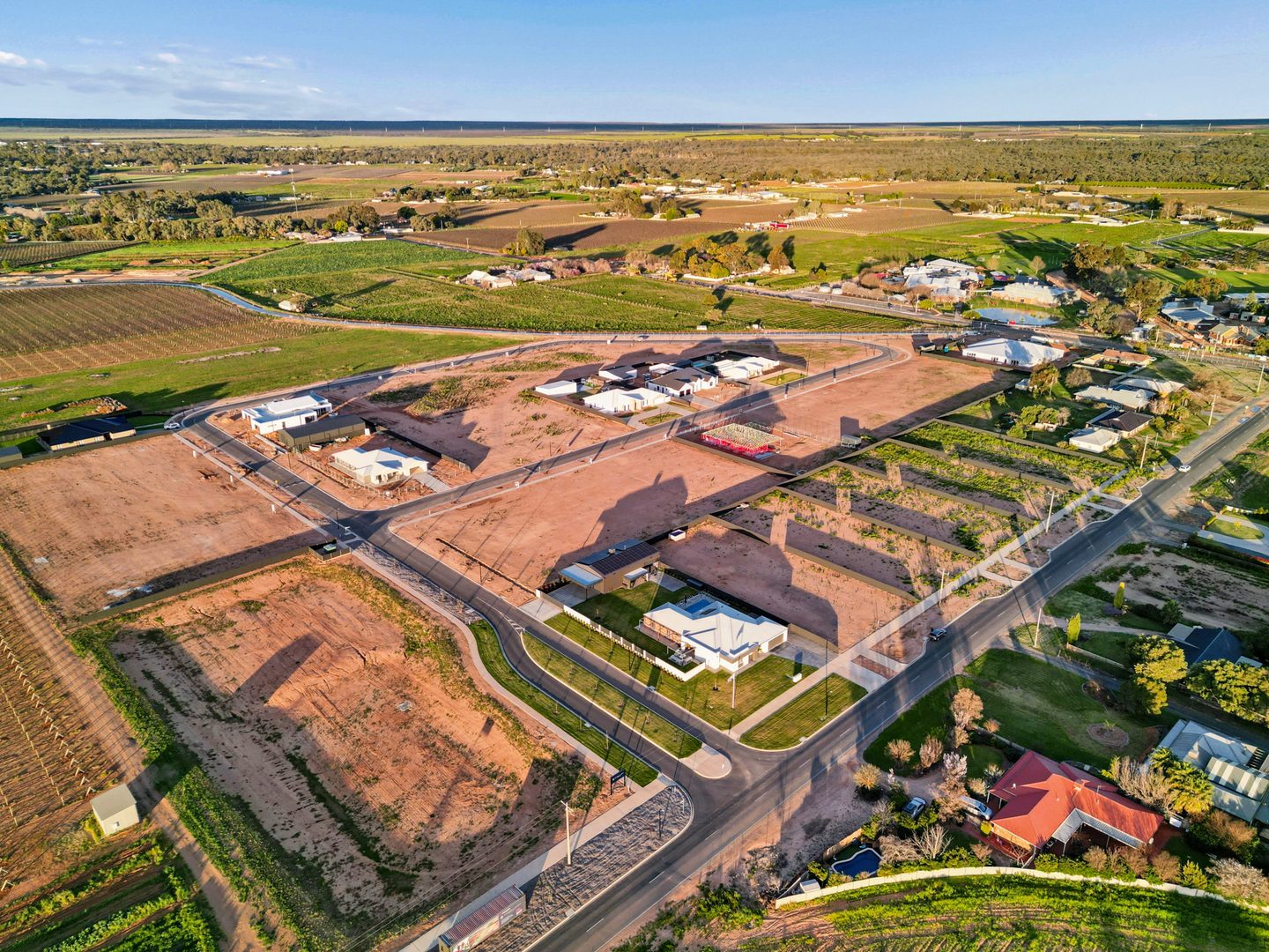 A wider aerial perspective of the neighbourhood